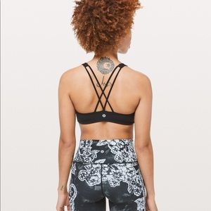 Lululemon Black Free to Be Bra